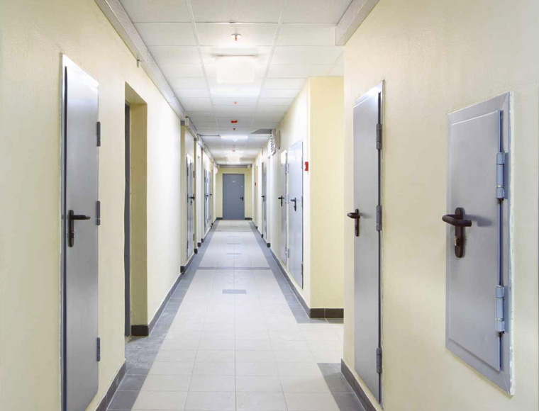 El Grupo Madeplax presenta novedades en puertas metálicas