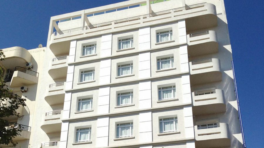 Hotel Across