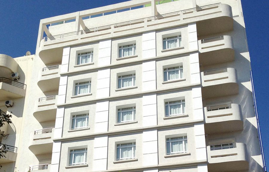 Hotel Across