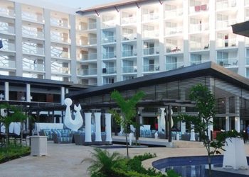 Royalton White Sands